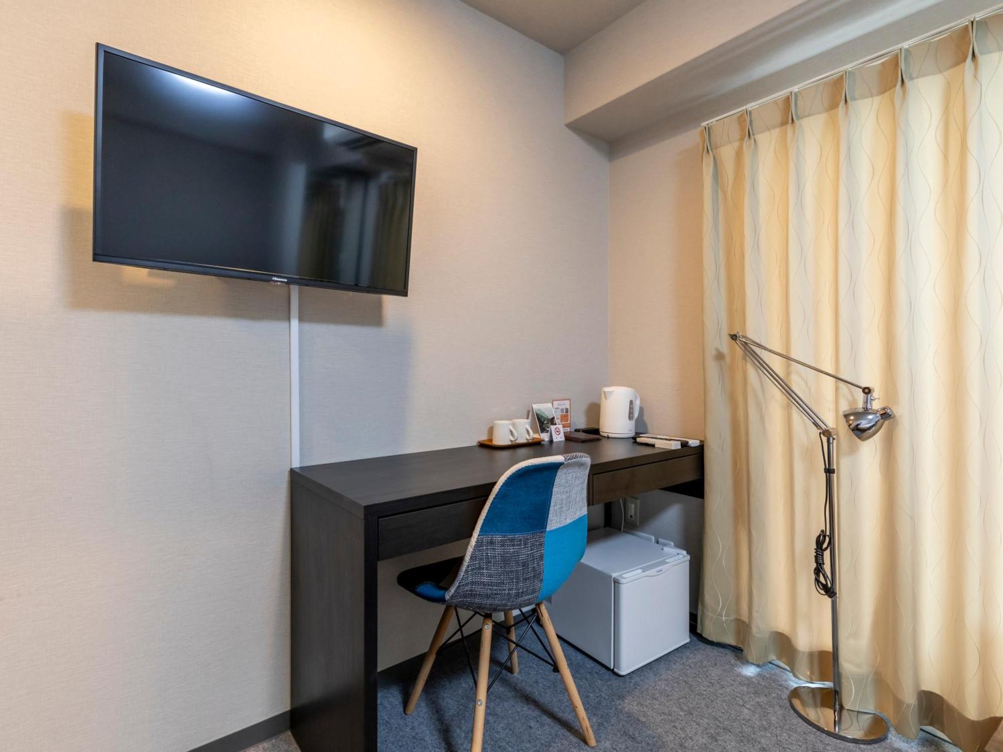 Tabist Unihotel Midosuji Hommachi Osaka Bagian luar foto