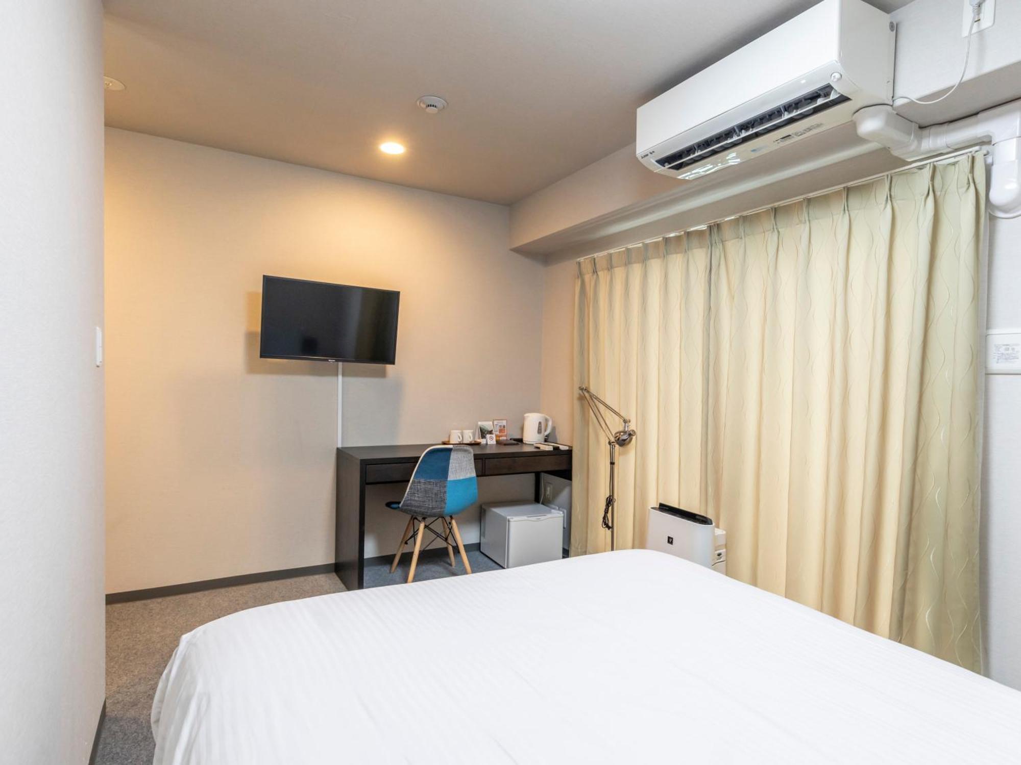 Tabist Unihotel Midosuji Hommachi Osaka Bagian luar foto
