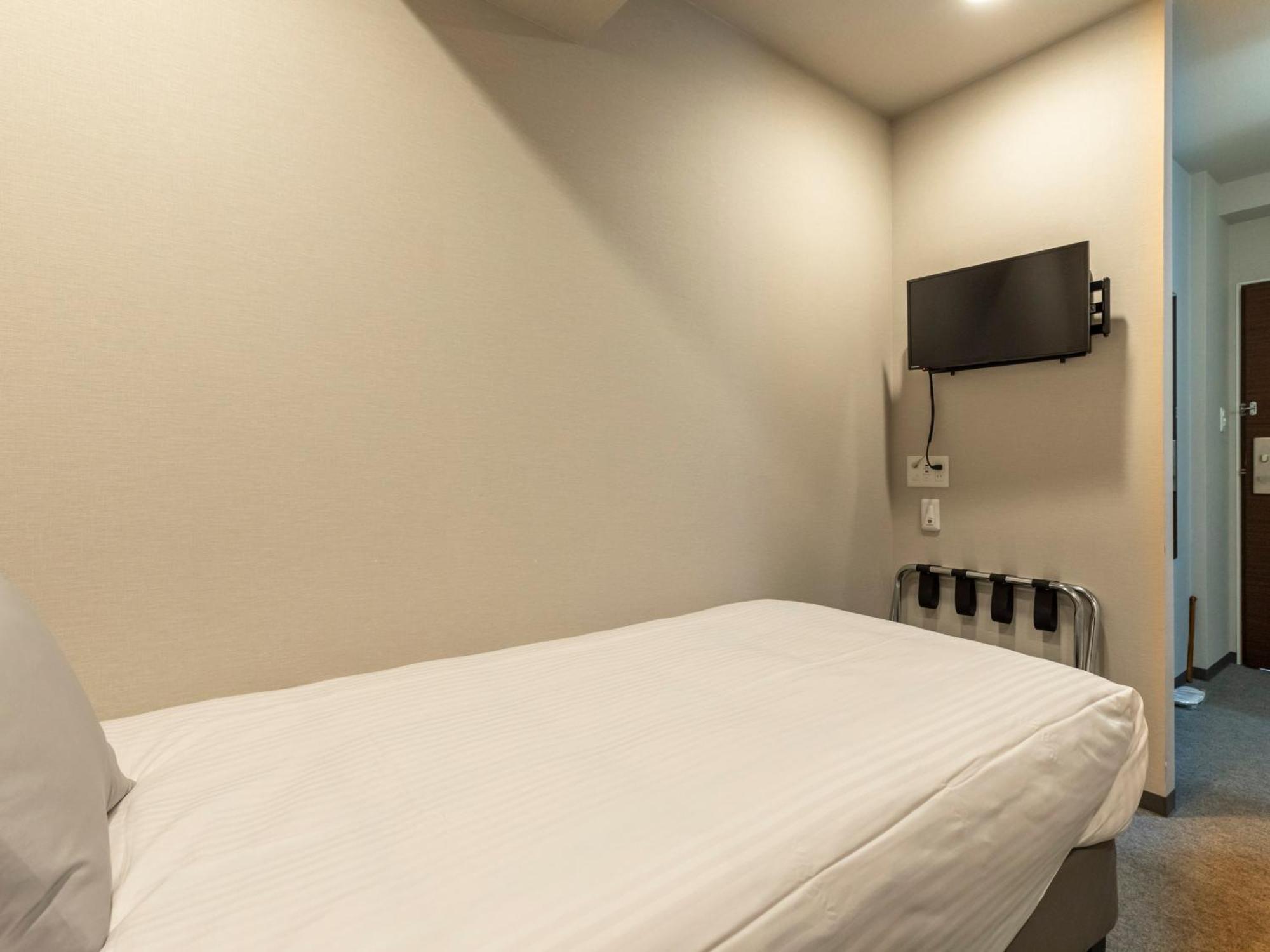 Tabist Unihotel Midosuji Hommachi Osaka Bagian luar foto